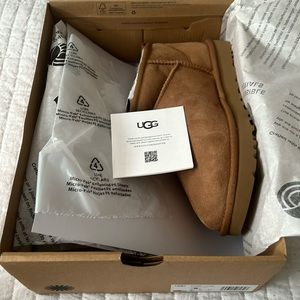 UGG Classic Ultra Mini